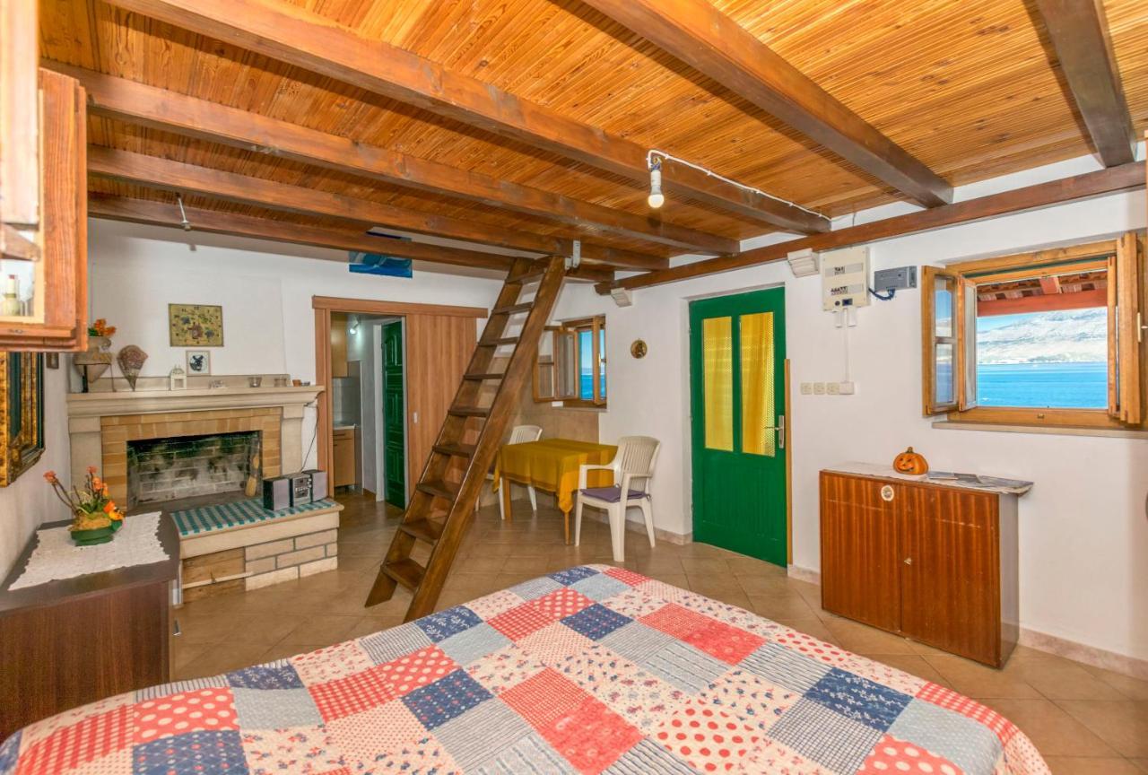 House Svjetlana Villa Постира Екстериор снимка